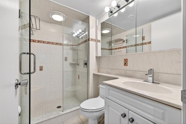 770 S PALM AVENUE PH2, Sarasota, FL 34236