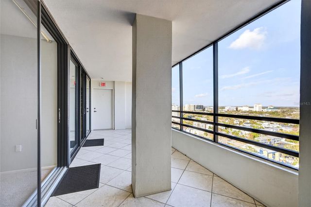 770 S PALM AVENUE PH2, Sarasota, FL 34236