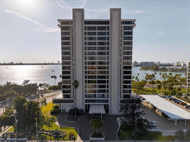 770 S PALM AVENUE PH2, Sarasota, FL 34236