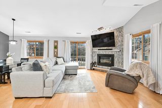 18500 Brookfield Lake DRIVE #74, Brookfield, WI 53045