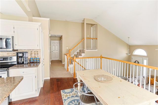 18801 E 24TH Terrace, Independence, MO 64057