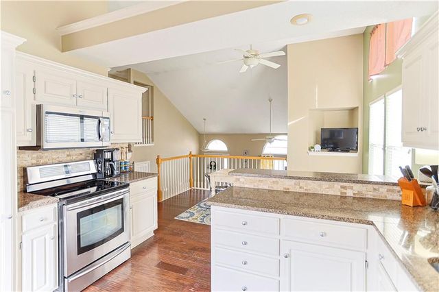 18801 E 24TH Terrace, Independence, MO 64057