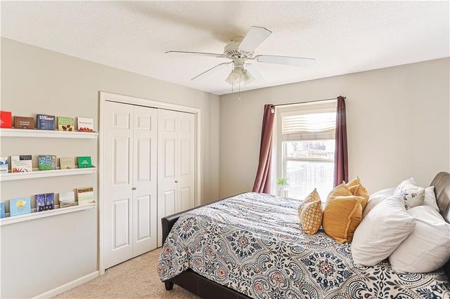 18801 E 24TH Terrace, Independence, MO 64057