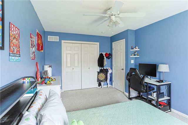 18801 E 24TH Terrace, Independence, MO 64057