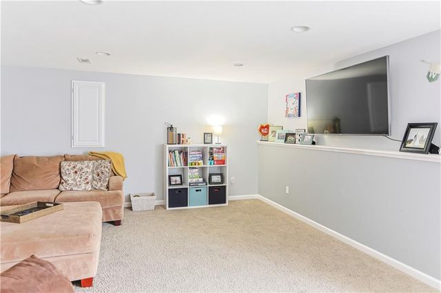 18801 E 24TH Terrace, Independence, MO 64057