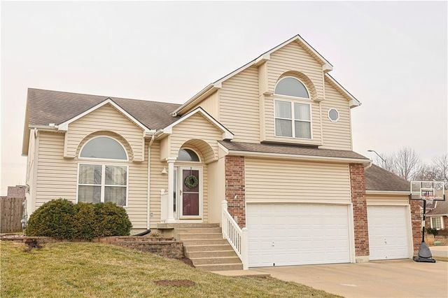 18801 E 24TH Terrace, Independence, MO 64057