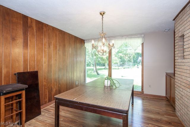 7547 N Linden Lane, Parma Heights, OH 44130