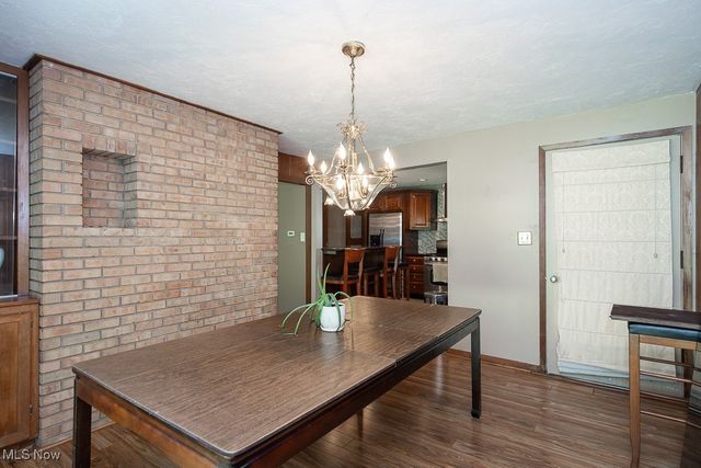 7547 N Linden Lane, Parma Heights, OH 44130