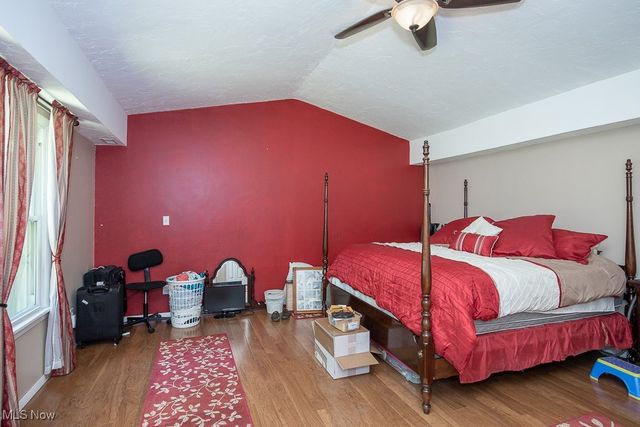 7547 N Linden Lane, Parma Heights, OH 44130