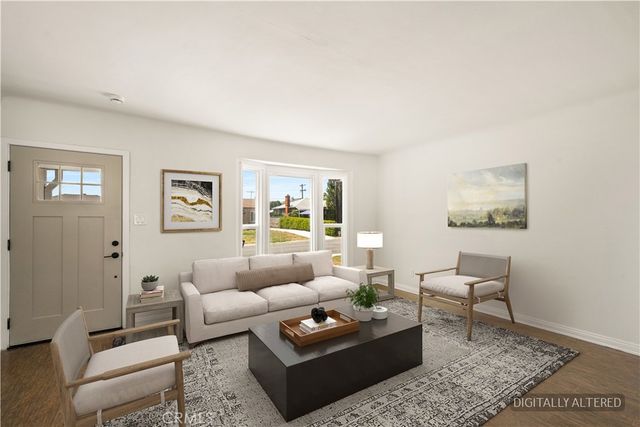 2048 N Hicks, Los Angeles, CA 90032