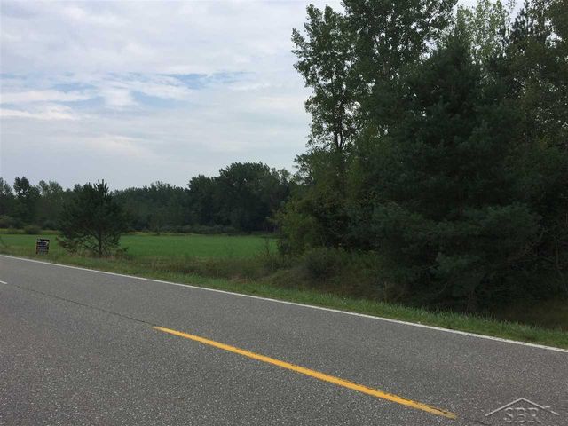 1166 E Freeland Road, Merrill, MI 48637