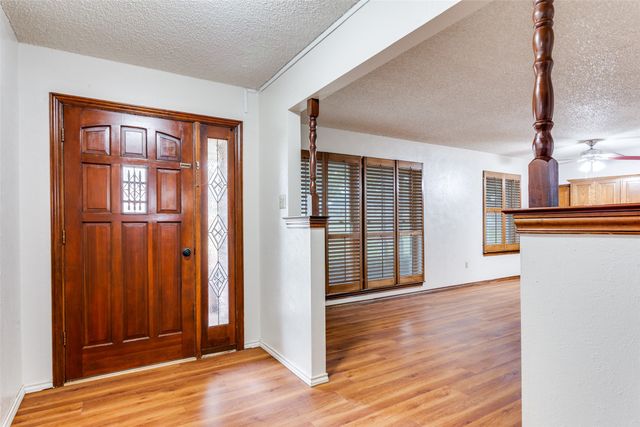 103 McCullar Road, Burleson, TX 76028