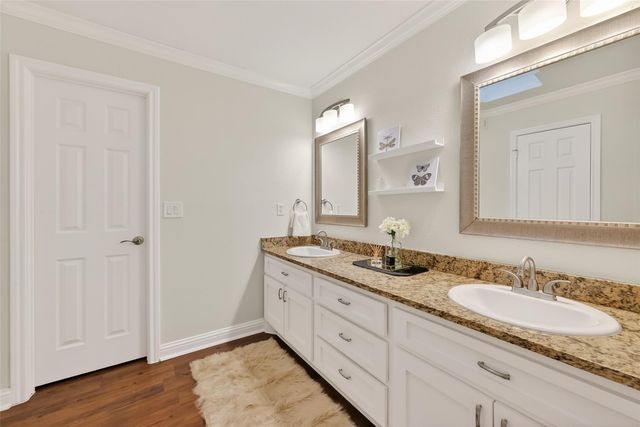 1353 Chardonnay Drive, Houston, TX 77077