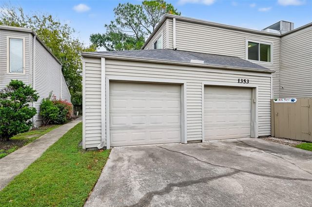 1353 Chardonnay Drive, Houston, TX 77077