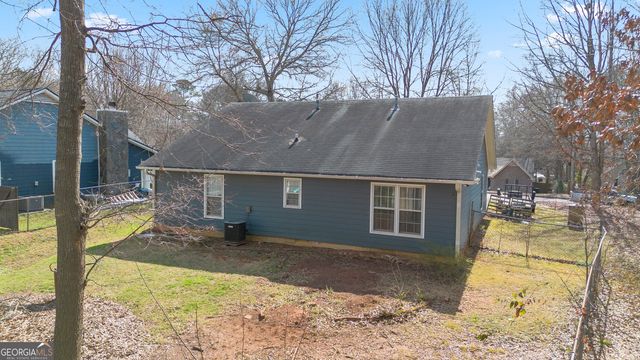 435 Rosehill Drive, Mcdonough, GA 30253
