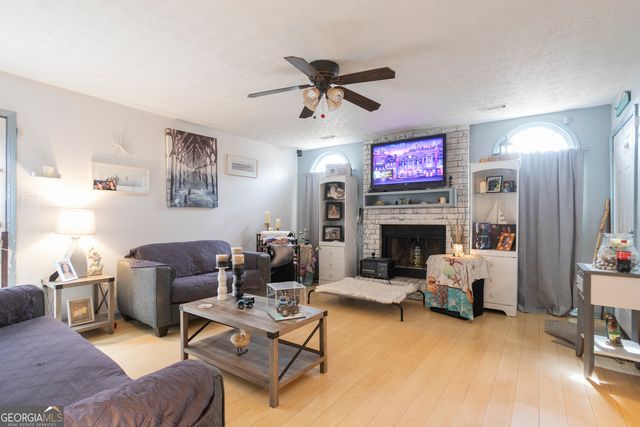 435 Rosehill Drive, Mcdonough, GA 30253