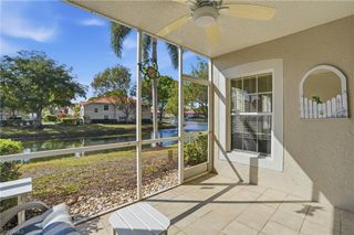2460 Old Groves RD # E102, Naples, FL 34109
