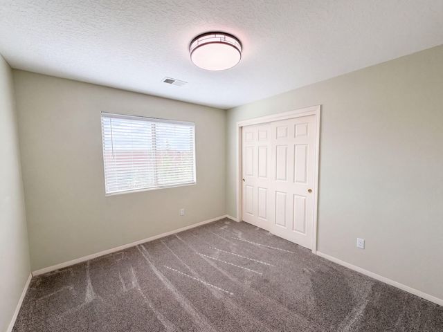 4701 26th Avenue NE, Rio Rancho, NM 87144