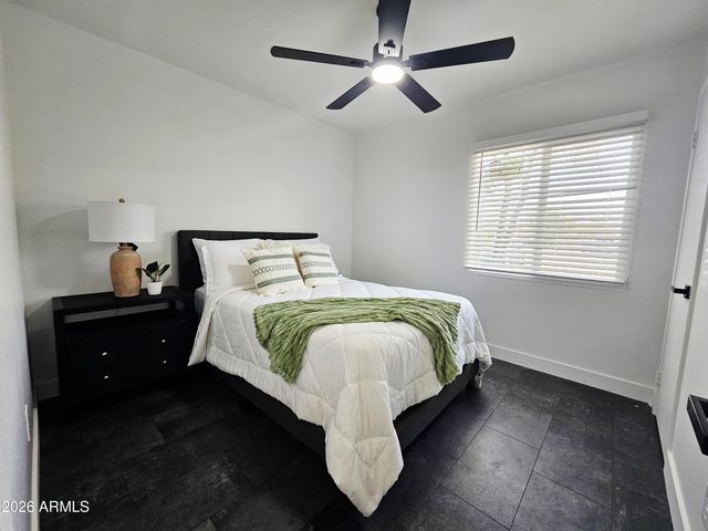 5040 N 69TH Drive, Glendale, AZ 85303