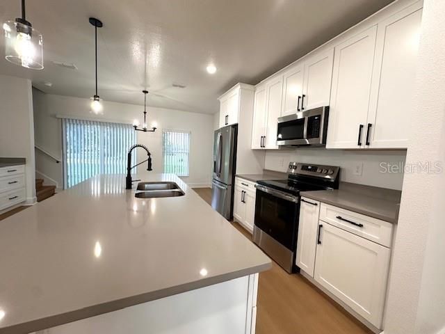 250 E COLLINS STREET, Umatilla, FL 32784