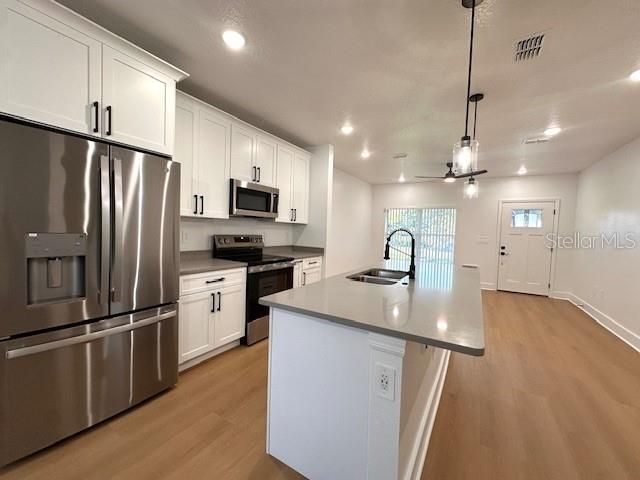 250 E COLLINS STREET, Umatilla, FL 32784