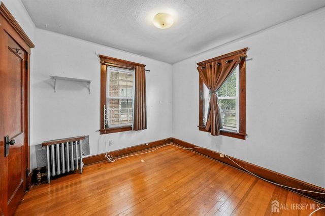 514 Rahway Avenue, Woodbridge Proper, NJ 07095
