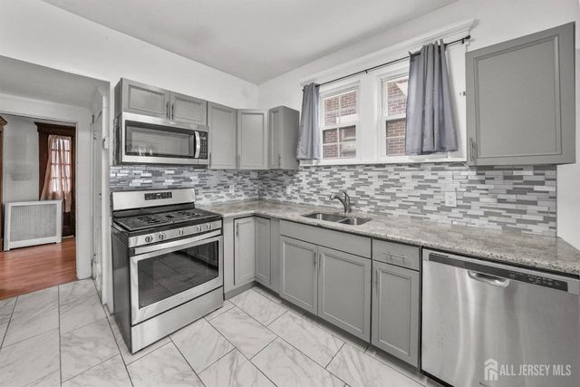 514 Rahway Avenue, Woodbridge Proper, NJ 07095