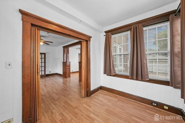 514 Rahway Avenue, Woodbridge Proper, NJ 07095