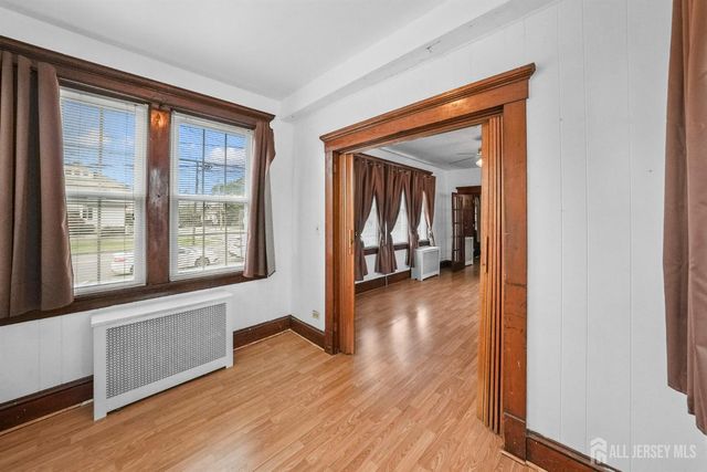 514 Rahway Avenue, Woodbridge Proper, NJ 07095