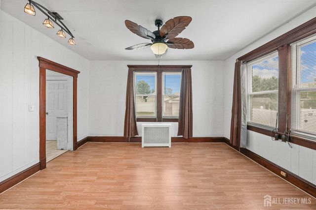 514 Rahway Avenue, Woodbridge Proper, NJ 07095