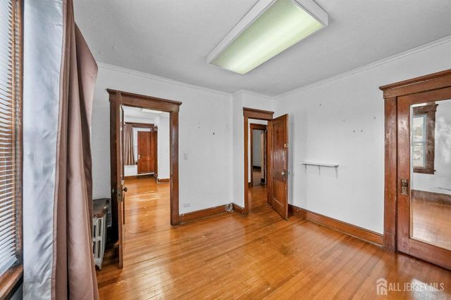 514 Rahway Avenue, Woodbridge Proper, NJ 07095