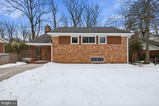 10911 MAPLE ST, Fairfax, VA 22030