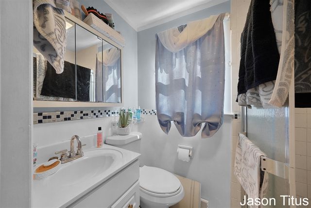 1696 Ball Avenue, Grand Rapids, MI 49505