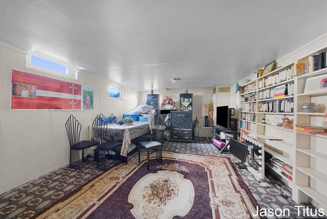 1696 Ball Avenue, Grand Rapids, MI 49505