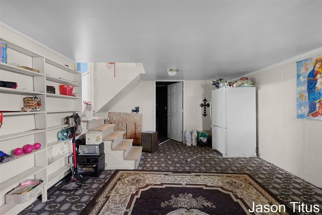 1696 Ball Avenue, Grand Rapids, MI 49505