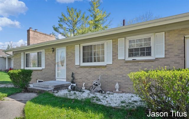 1696 Ball Avenue, Grand Rapids, MI 49505