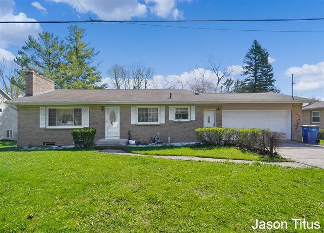 1696 Ball Avenue, Grand Rapids, MI 49505