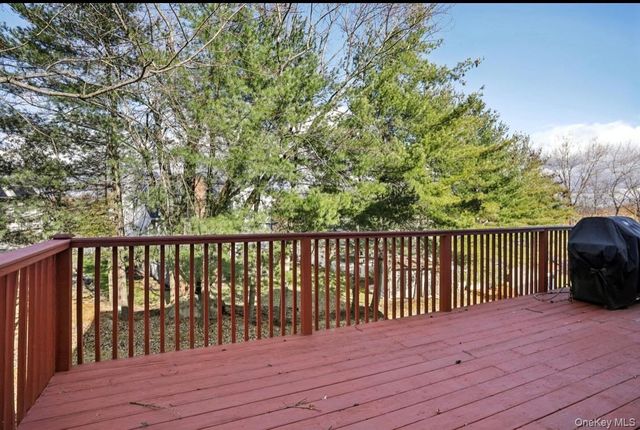 53 Larkin, Garnerville, NY 10980