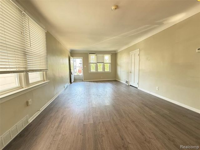 3162 Trowbridge Street, Hamtramck, MI 48212