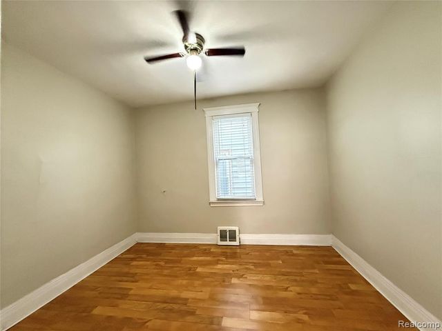 3162 Trowbridge Street, Hamtramck, MI 48212
