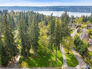 4 XX 209th Avenue SE, Sammamish, WA 98074