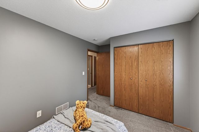 10541 Unity Street NW, Coon Rapids, MN 55433