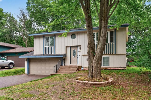 10541 Unity Street NW, Coon Rapids, MN 55433