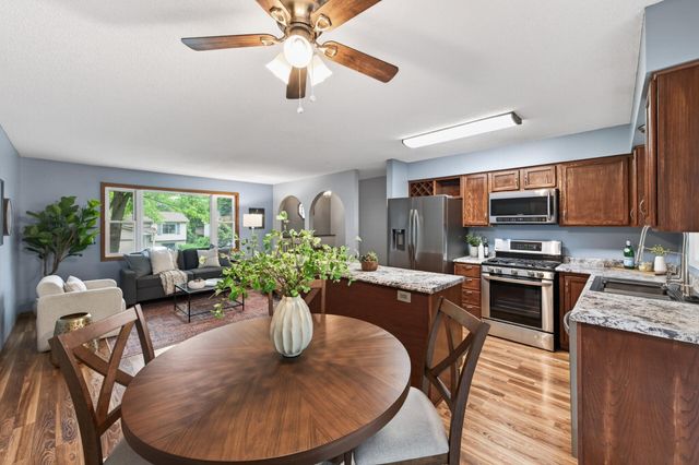 10541 Unity Street NW, Coon Rapids, MN 55433
