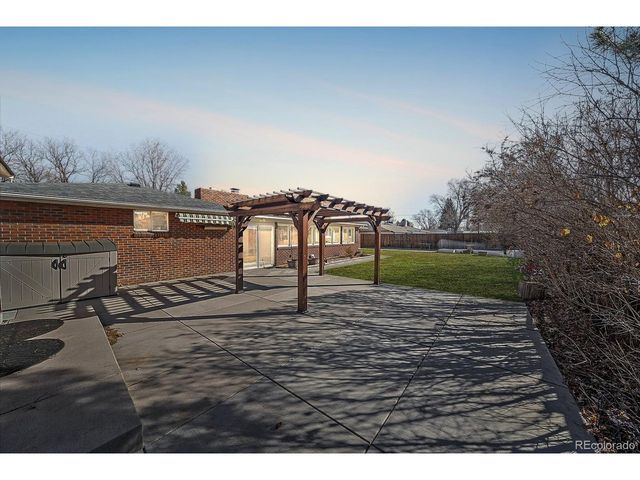 8520 W 59th Ave, Arvada, CO 80004