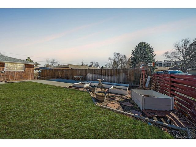 8520 W 59th Ave, Arvada, CO 80004