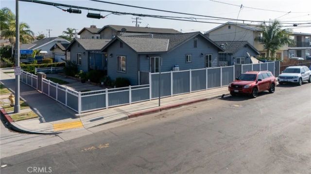 402 E Louise Street, Long Beach, CA 90805