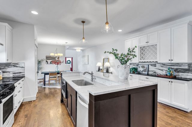 1807B 4th Ave, N, Nashville, TN 37208