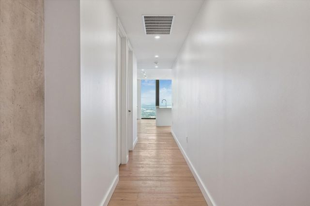 610 Davis ST 4401, Austin, TX 78701