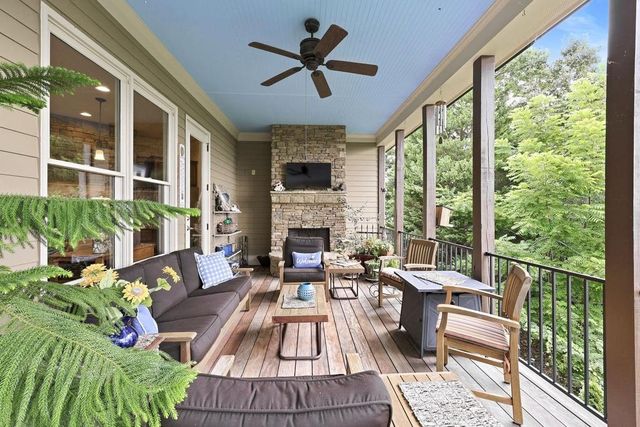 904 Bear Paw Ridge, Dahlonega, GA 30533